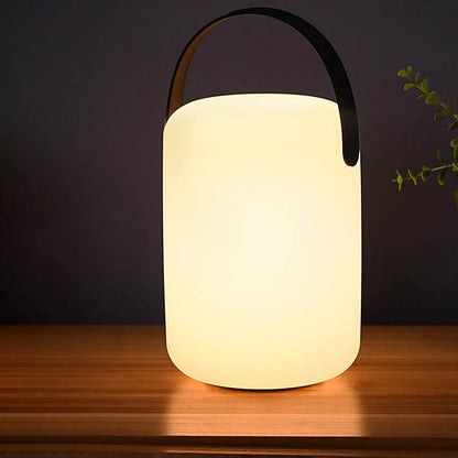 モダンでシンプルなプラスチック製ラウンドスクエアハンドLEDテーブルランプ（屋外パティオ用） 