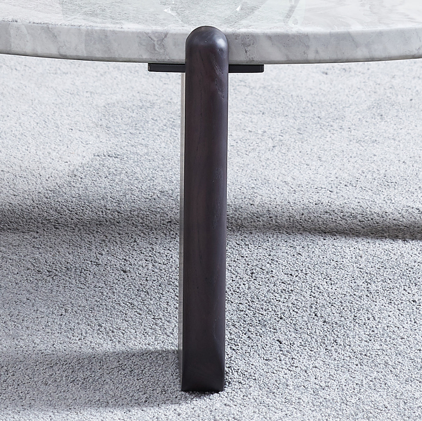 Round Faux Marble Solid Wood Coffee Table - Nordic Natural Texture Accent Table For Living Room